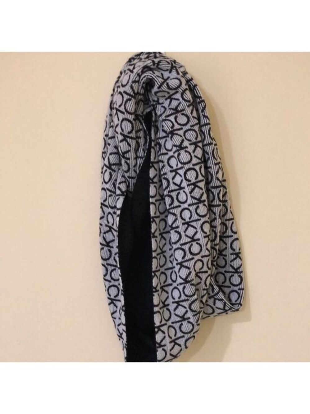 Calvin Klein Women's Infinity Scarf Acrylic Knit CK Logo Gray/Black